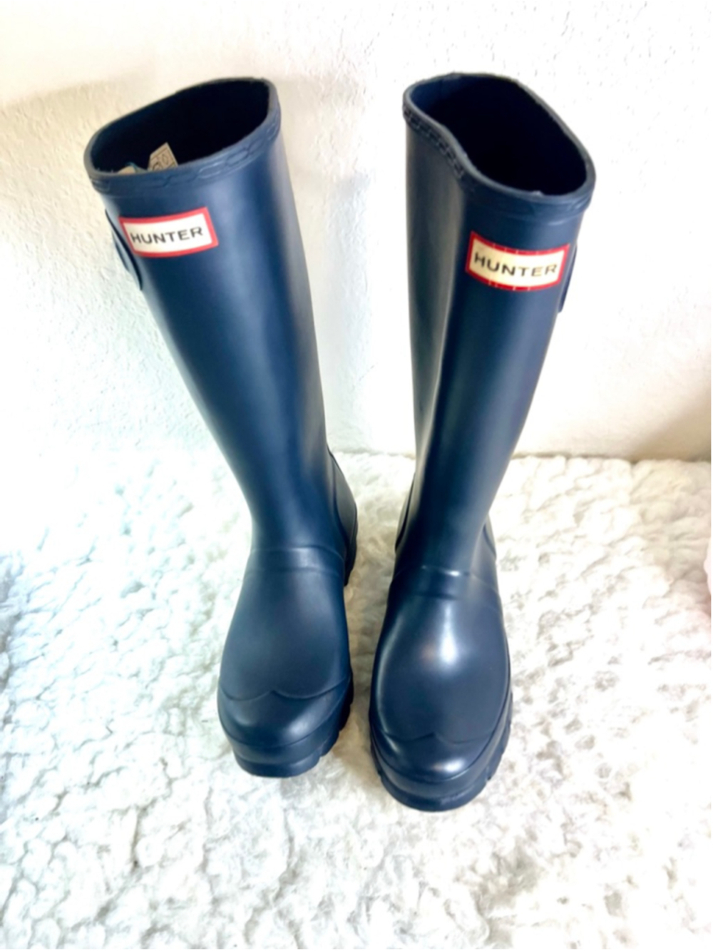 Hunter Big Kids Waterproof Original Rain Boots Girls size 5, boys size 4